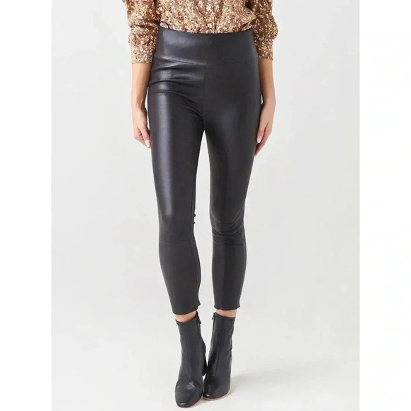 SPRWMN High Waisted Capri Leather Leggings in Black Size XS - Picture 3 of 8